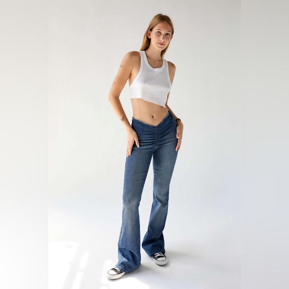 BDG low rise flare distressed jeans size 6